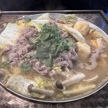 Tasty Pot - Lamb and mushrooms hot pot - Taiwanese Near Me - Newark, California