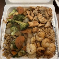 Tokyo Express - Hibachi chicken and shrimp meal with noodles added