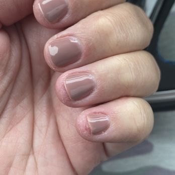Crescent Nails - Nail Salons Near Me - Bend, Oregon