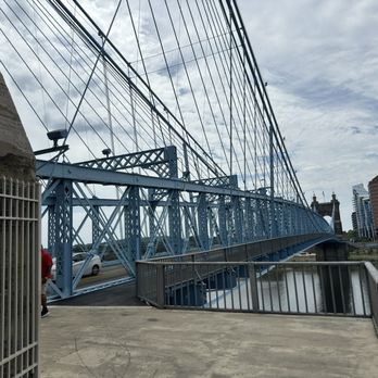 John A. Roebling Suspension Bridge - Landmarks & Historical Buildings Near Me