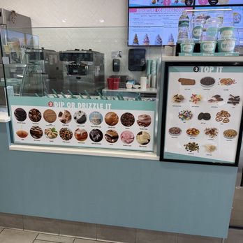 La Diperie - Ice Cream & Frozen Yogurt Near Me - Winter Park, Florida La Diperie - Ice Cream & Frozen Yogurt Near Me - Winter Park, Florida