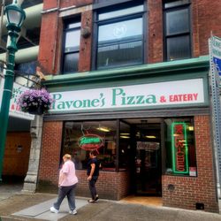 Pavone's Pizza