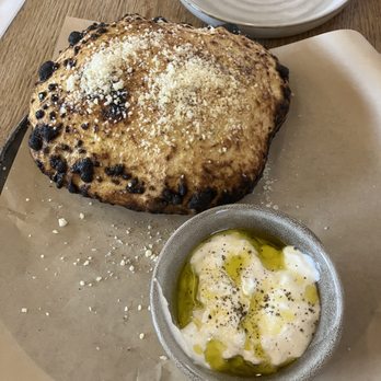 Lola Pizza - Pizza Near Me - Kingston, New York Lola Pizza - Pizza Near Me - Kingston, New York