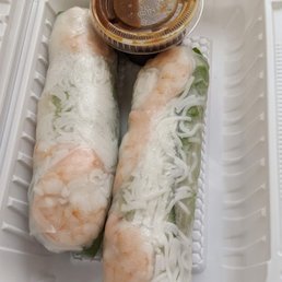 Shrimp Summer Rolls with Peanut Sauce