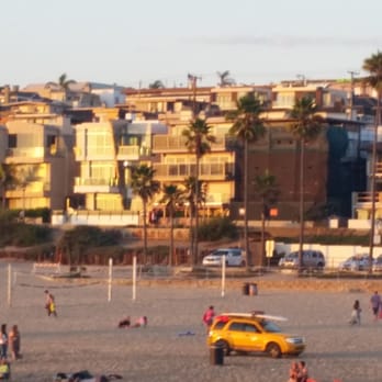 Manhattan Beach Pier - How picturesque! - Local Flavor Near Me - Manhattan Beach, California Manhattan Beach Pier - How picturesque! - Local Flavor Near Me - Manhattan Beach, California