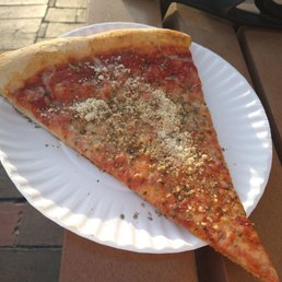 Cheese pizza slice