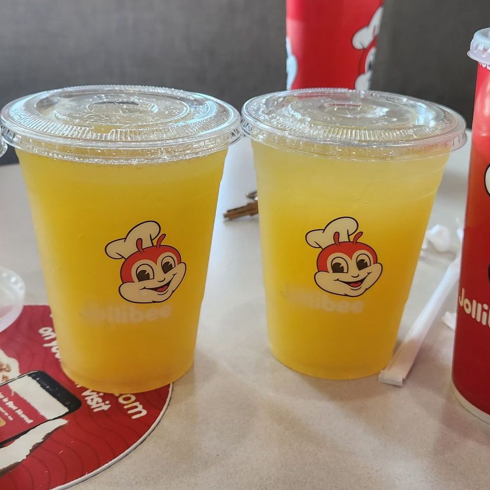 Jollibee - My drinks... see the pineapple juice... too yellow like food coloring was used. Too sweet too!! - Filipino Near Me - West Covina, California Jollibee - My drinks... see the pineapple juice... too yellow like food coloring was used. Too sweet too!! - Filipino Near Me - West Covina, California
