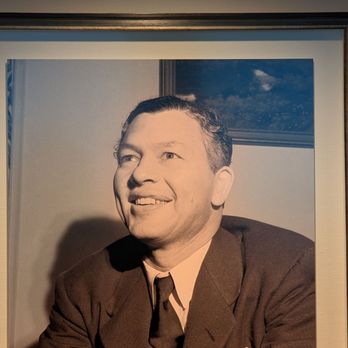 Lambeau Field - Curly Lambeau - Stadiums & Arenas Near Me - Green Bay, Wisconsin