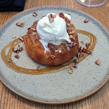Chop Steakhouse & Bar - Pineapple Upside Down Cake - Steakhouses Near Me - Mississauga, Ontario Chop Steakhouse & Bar - Pineapple Upside Down Cake - Steakhouses Near Me - Mississauga, Ontario