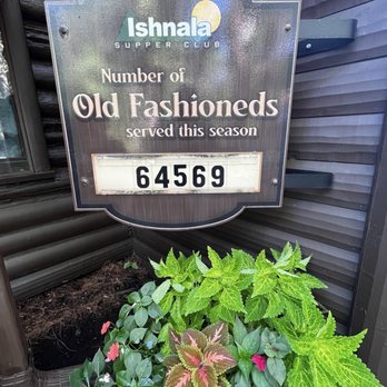 Ishnala - That's a lot of old fashions! - Steakhouses Near Me - Wisconsin Dells, Wisconsin Ishnala - That's a lot of old fashions! - Steakhouses Near Me - Wisconsin Dells, Wisconsin