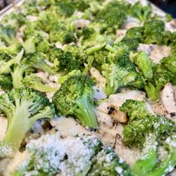 Vic & Deans Pizzeria Grill