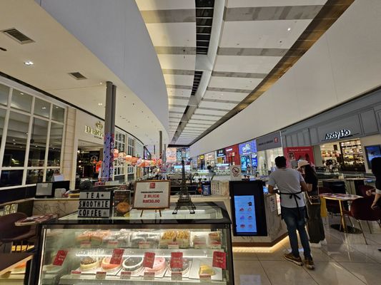 Pavilion Kuala Lumpur by null