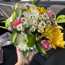 Floral Supply Syndicate