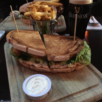The Waterloo Bar - Fish bites sandwich - Pubs Near Me - Dublin, D