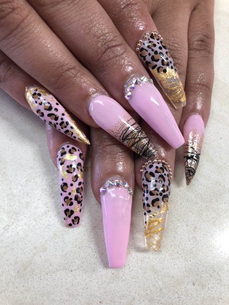 LE NAIL Updated May 2024 43 Photos 1636 U S 209, Brodheadsville