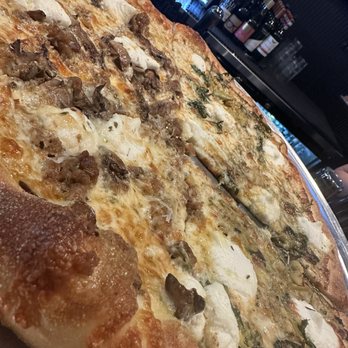 AJ's Pizza Joint - 1/2 White Vesuvio and 1/2 Mount Pleasant Veggie - Pizza Near Me - Winter Garden, Florida AJ's Pizza Joint - 1/2 White Vesuvio and 1/2 Mount Pleasant Veggie - Pizza Near Me - Winter Garden, Florida