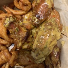 8 count smoked bone-in wings