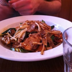 Jino's Thai Cafe - Noodles!