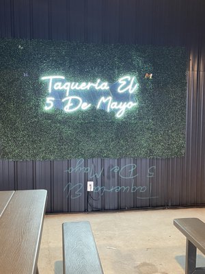 Taquería El 5 de Mayo by null