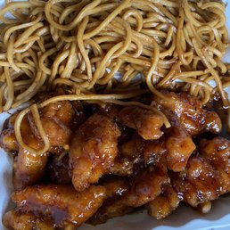 Orange chicken & lo mein Orange chicken & lo mein