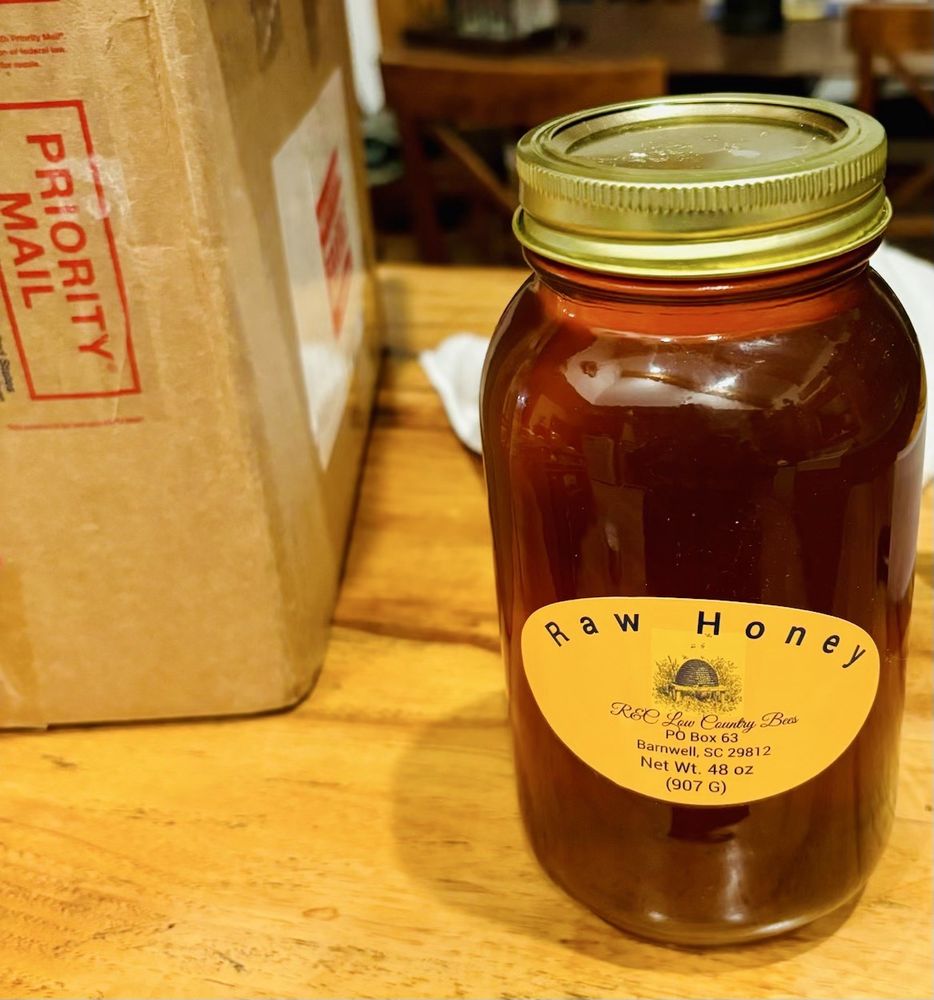 R&C Low Country Bees - beekeeping in Kline, SC