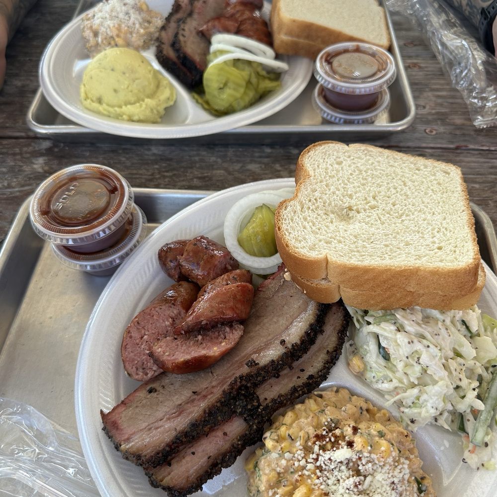 Pustka Family Barbeque - Food Trucks Near Me - Temple, Texas Pustka Family Barbeque - Food Trucks Near Me - Temple, Texas