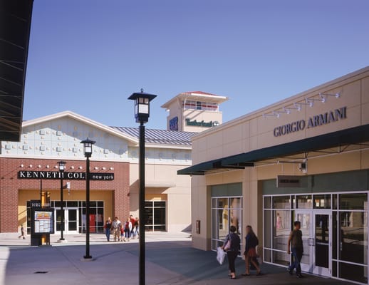 Chicago Premium Outlets by null