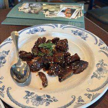 Grace's - Sticky Ribs - American Near Me - Houston, Texas