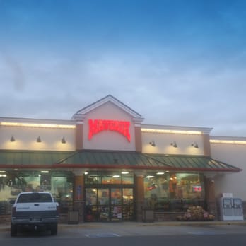 Maverik Adventure's First Stop - the exterior of a store - Convenience Stores Near Me - Boise, Idaho Maverik Adventure's First Stop - the exterior of a store - Convenience Stores Near Me - Boise, Idaho
