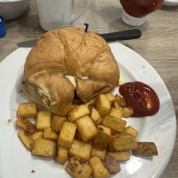 Croissant Sandwich