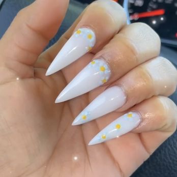 Studio Hair & Nail Salon - Nail Salons Near Me - Davis, California