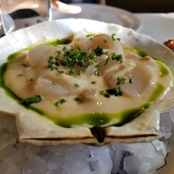 La Banane - Raw scallops in a delicious light sauce. So good! - French Near Me - Toronto, Ontario La Banane - Raw scallops in a delicious light sauce. So good! - French Near Me - Toronto, Ontario