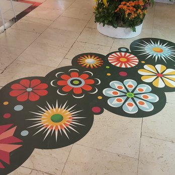 Macy's - Hop, skip to the flower show ;) - Department Stores Near Me - Chicago, Illinois