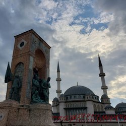 Taksim Meydanı