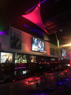 Lizard Lounge by null