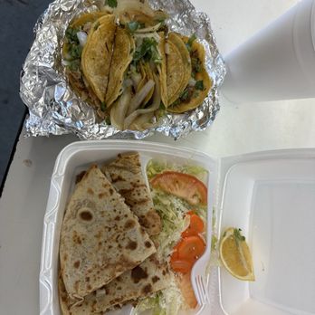 Taqueria Tariacuri - Mexican Near Me - Houston, Texas