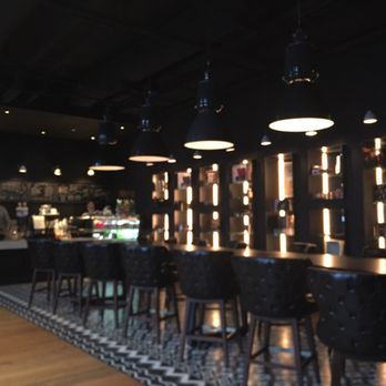 Cafe 605 - Super cool cafe with large common table. - Cafes Near Me - Austin, Texas