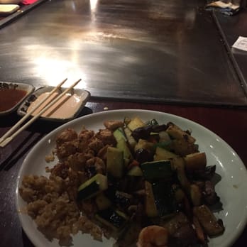 Shogun Restaurant - Sesame Chicken & shrimp - Sushi Bars Near Me - Pasadena, California Shogun Restaurant - Sesame Chicken & shrimp - Sushi Bars Near Me - Pasadena, California