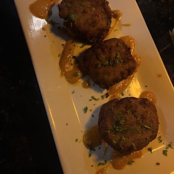 District Seventy 8 - Crab cakes - New American Near Me - Detroit, Michigan