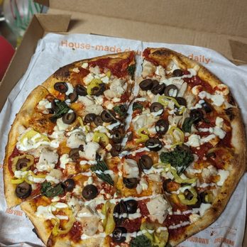 Blaze Pizza - Chicken and veggie pizza - Salad Near Me - Taylorsville, Utah