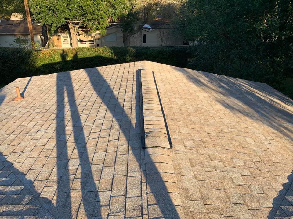 Slide of D&D Contracting