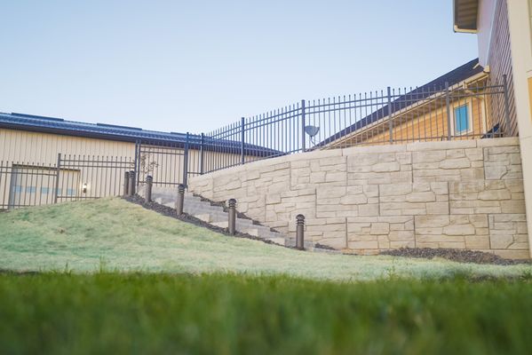 Brothers Lawn Care LLC