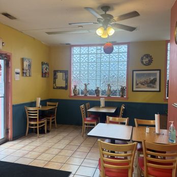 Taco Parado - Tacos Near Me - Waukegan, Illinois Taco Parado - Tacos Near Me - Waukegan, Illinois