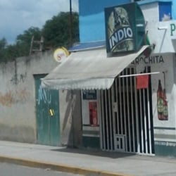 Deposito La Jarochita - Fachada del deposito...