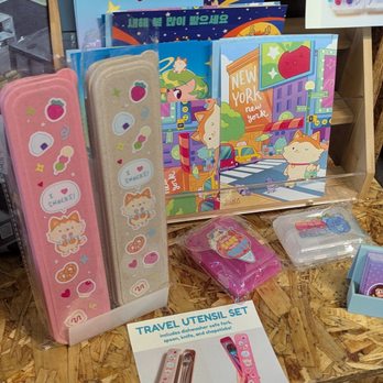 Empty Shelf - Arts & Crafts Near Me - Pasadena, California