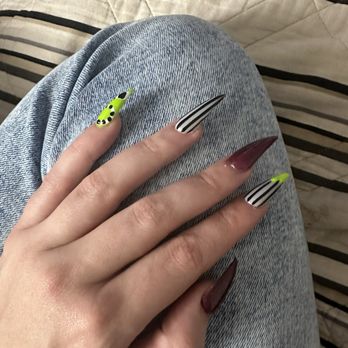 Nailworks - Nail Salons Near Me - Houston, Texas