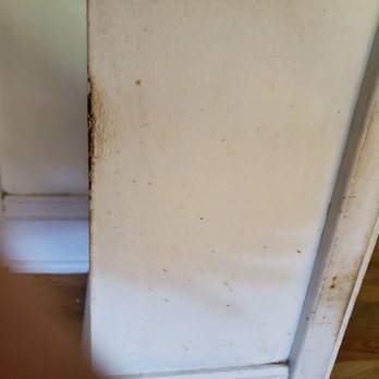 Ground To Crown - Dirty trim I had to clean before painting, after round two of cleaning. - Home Cleaning Near Me - Portland, Oregon
