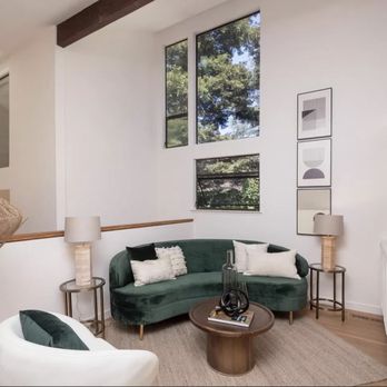 Sayde Mark Designs - Fun Family Room - Home Staging Near Me - San Francisco, California Sayde Mark Designs - Fun Family Room - Home Staging Near Me - San Francisco, California