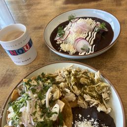 Chilaquiles!! 10 out of 10!! GREAT Chilaquiles!! 10 out of 10!! GREAT