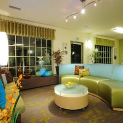 IMT Westlake Village - Lobby